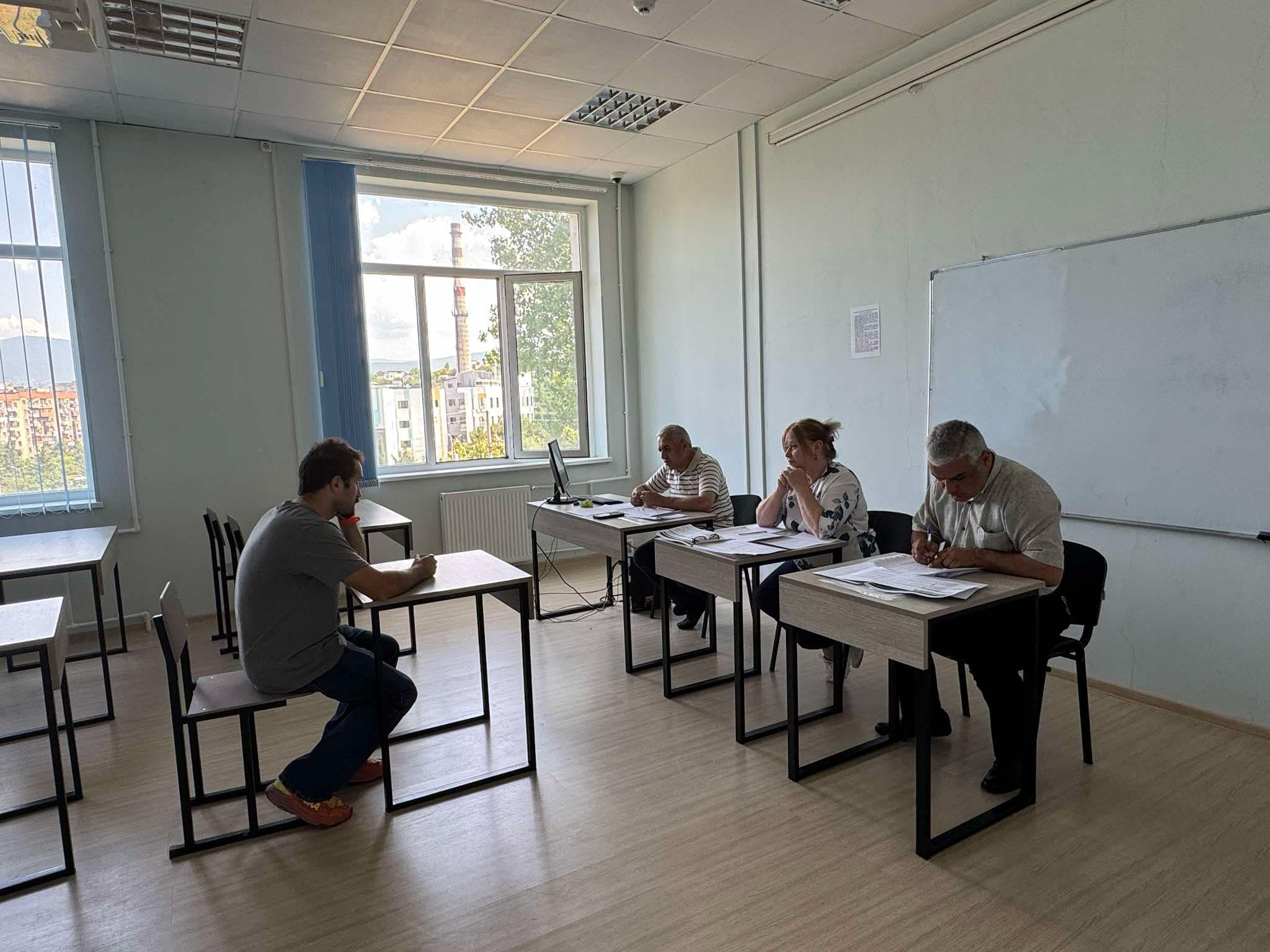 პროფესიულ საგანმანათლებლო პროგრამებზე რეგისტრირებულ აპლიკანტთა მოტივაციური გასაუბრება